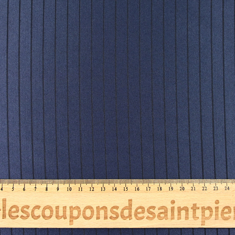 Twill de polyester rayé bleu marine