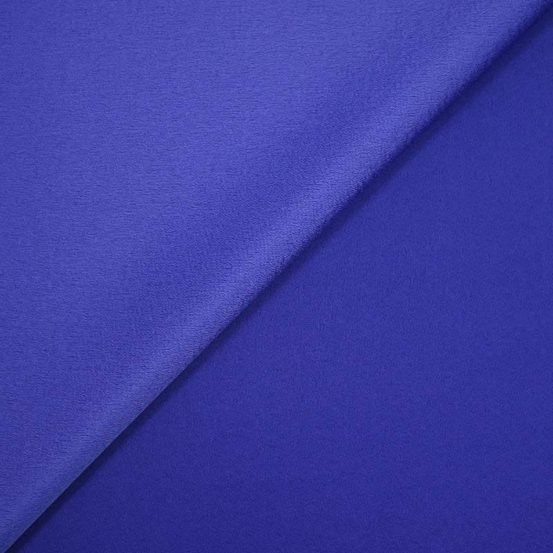 Crêpe satin polyester bleu lavande