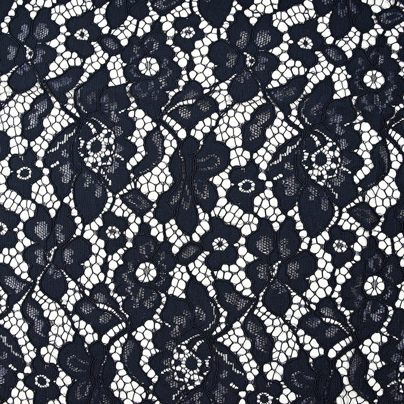 Dentelle florale bleu marine festonnée