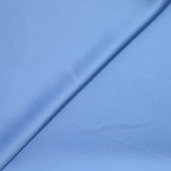 Satin polyester uni bleu clair