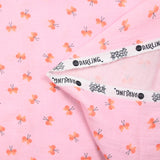 Gasa doble estampado mariposas fondo rosa