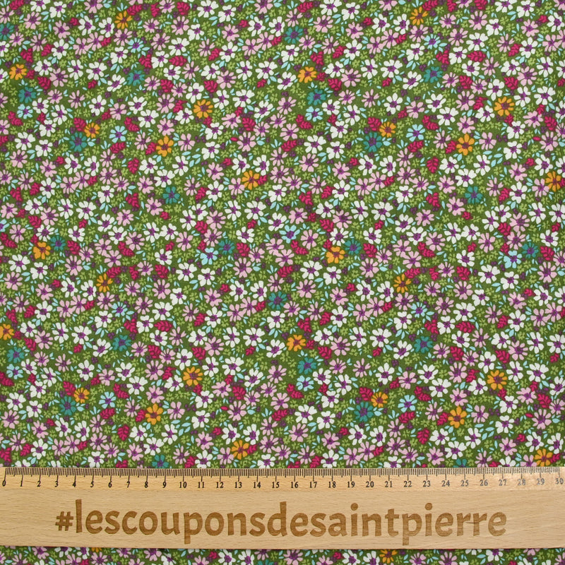 Viscose imprimée fleurs multicolores fond vert