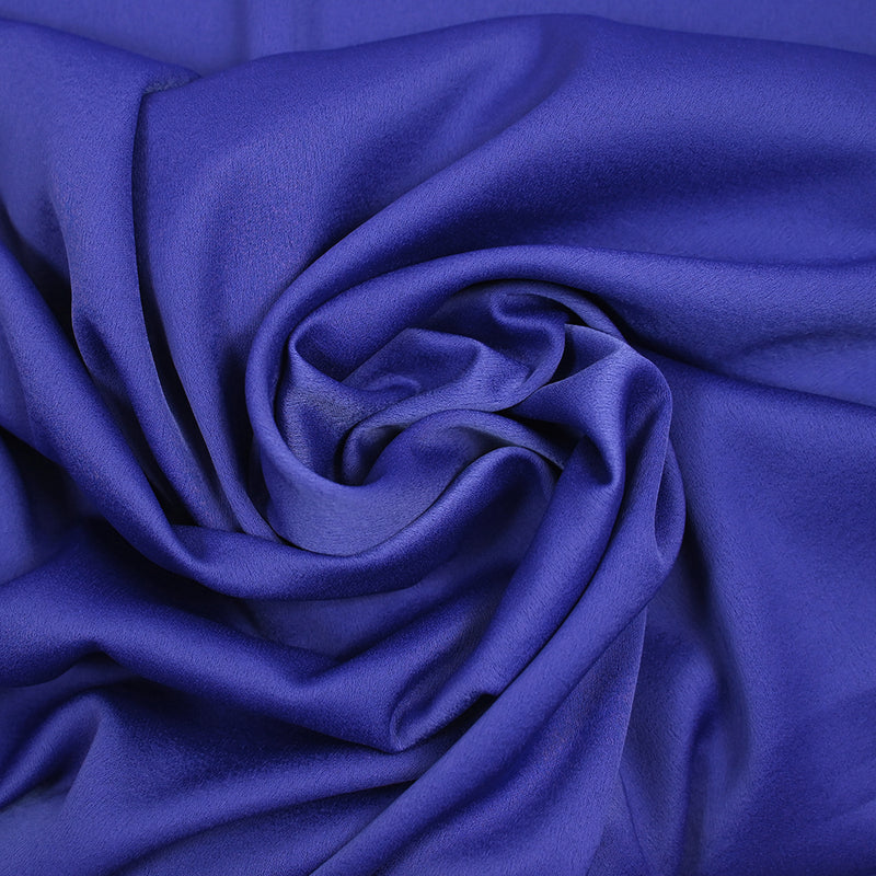 Crêpe satin polyester bleu lavande