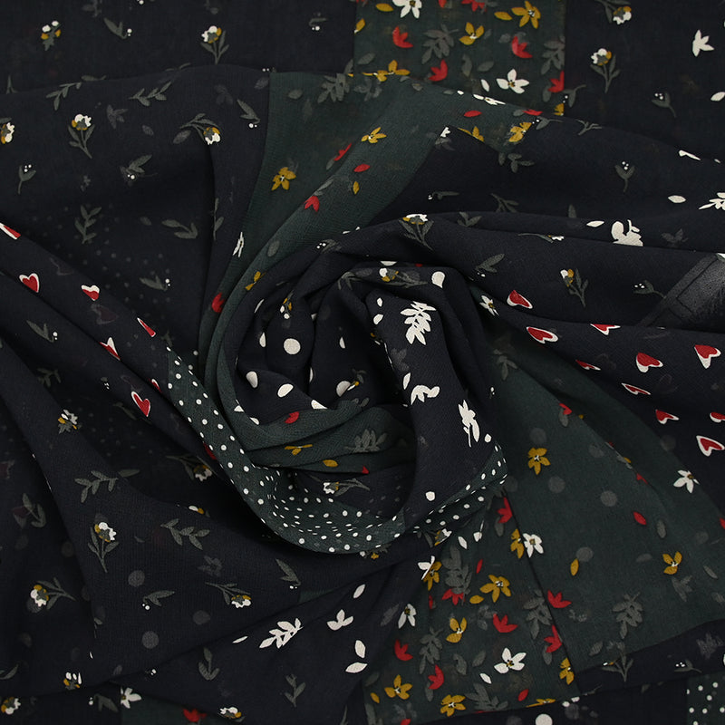 Printed muslin Patch flowers and hearts black background