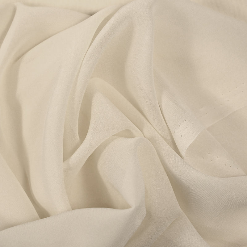 Mousseline de soie blanc cassé