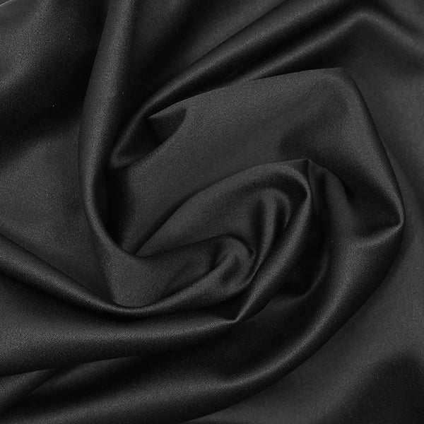 Crêpe de polyester satin noir