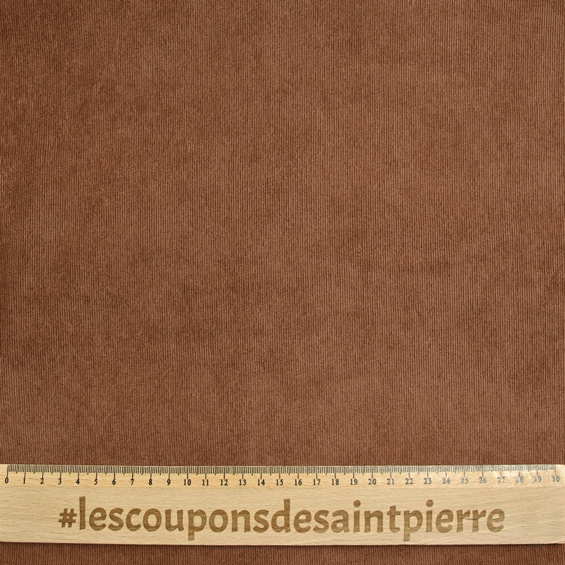 Velours polyester fines côtes marron noisette