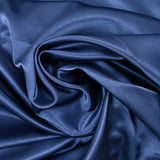 Crêpe satin de polyester bleu de guède