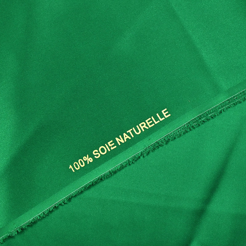 Satin de soie 100% vert impérial