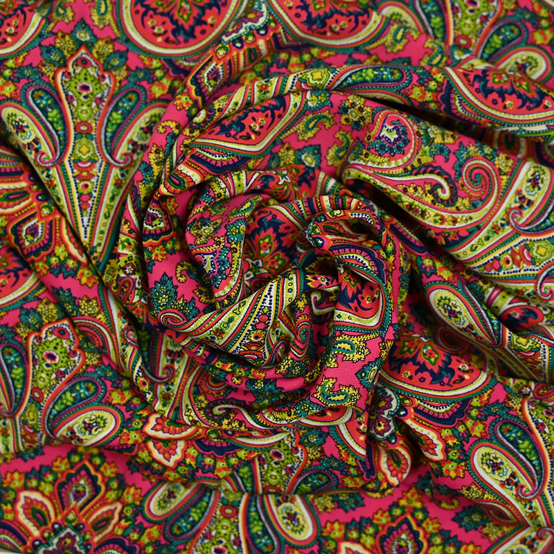 Polyester imprimé cachemire fond rose