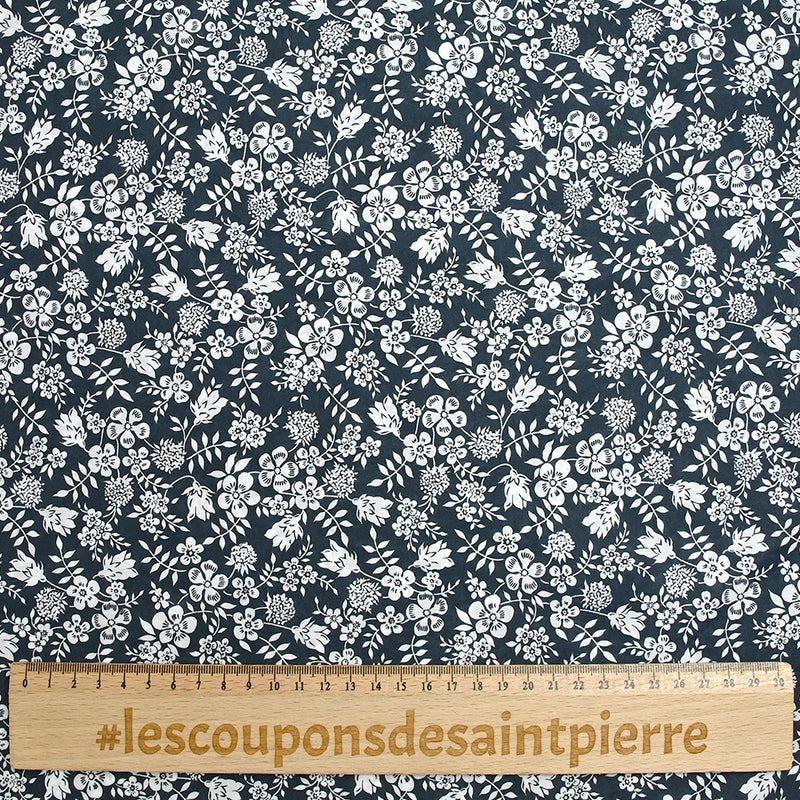 Coton liberty ® Edenham bleu nuit au mètre