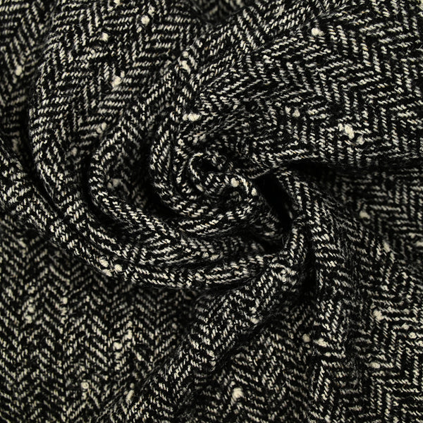 Laine mélangée chevrons noir et écru effet tweed
