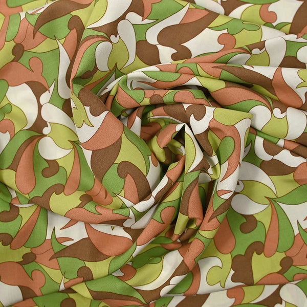 Viscose imprimée baleine vert et marron fond blanc cassé