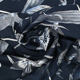 Twill de viscose imprimé pointillisme floral fond marine