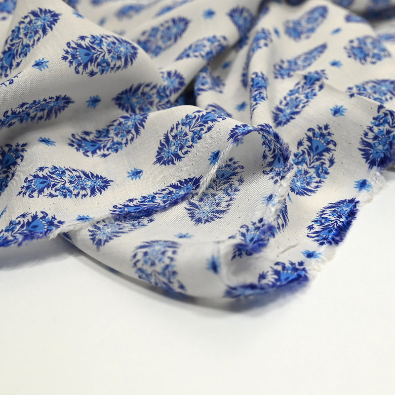 Viscose sail printed with blue floral capsule white background