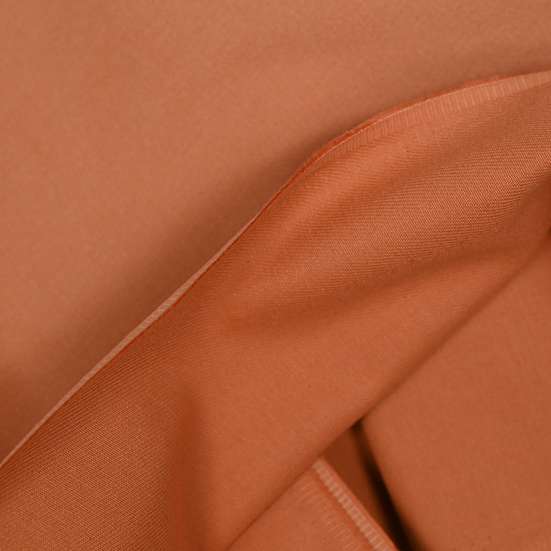Gabardina de algodón color salmón