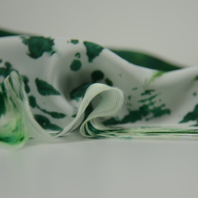 Viscose fluide imprimée tie and dye vert