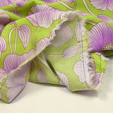 Viscose imprimée fleurs nervurés fond vert pomme