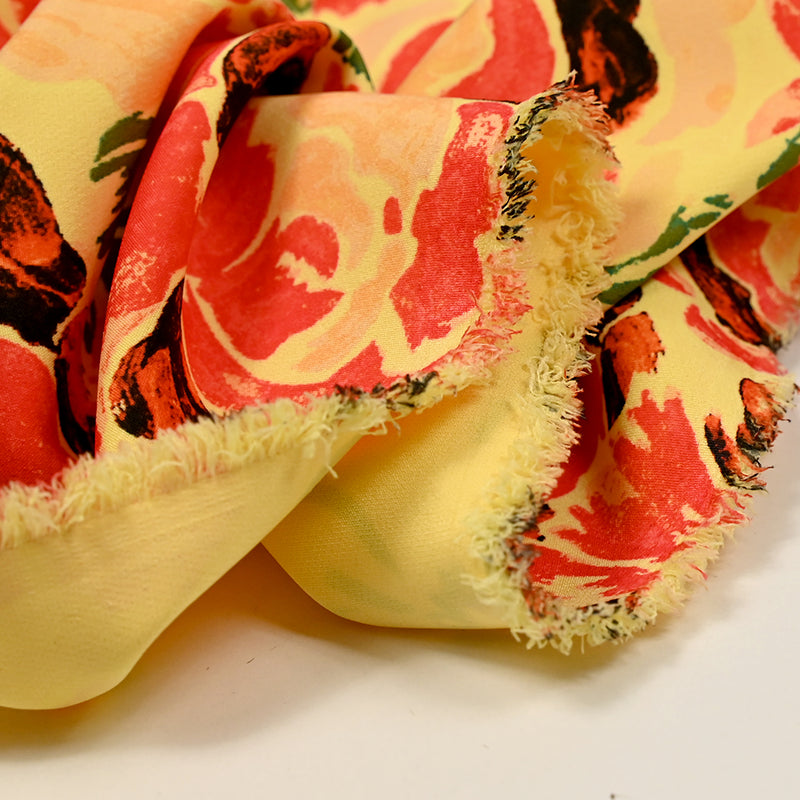 Crêpe lourd imprimé rosalia fond jaune nankin