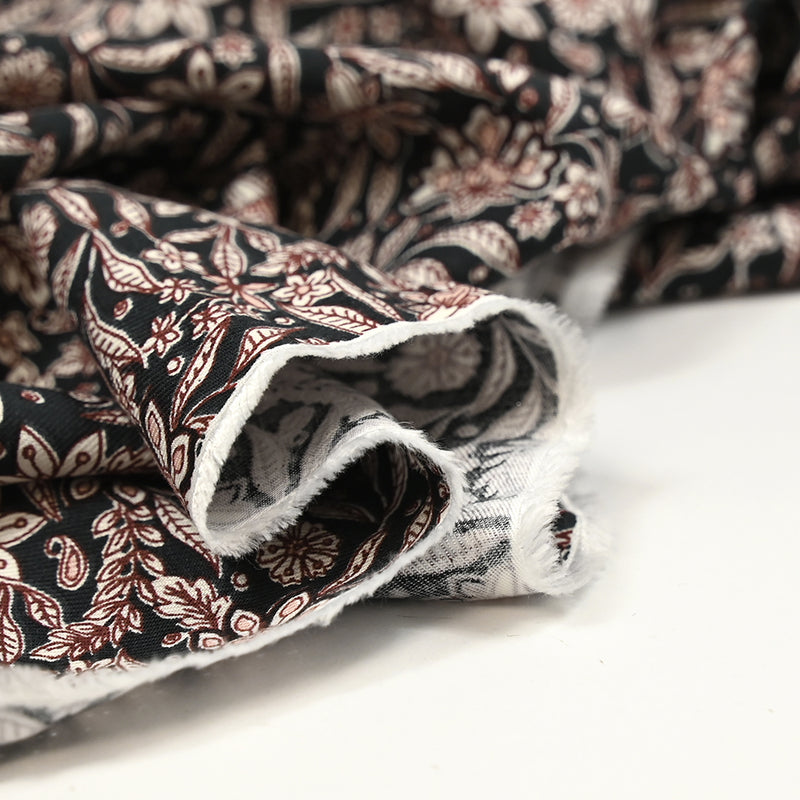 Twill de viscose imprimé floral baroque marron fond noir