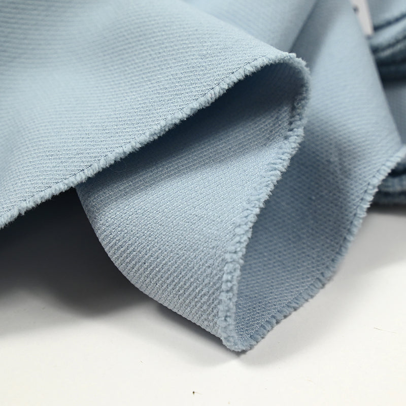 Sergé de polyester bleu ciel