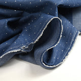 Chambray de coton orné de strass fond bleu moyen