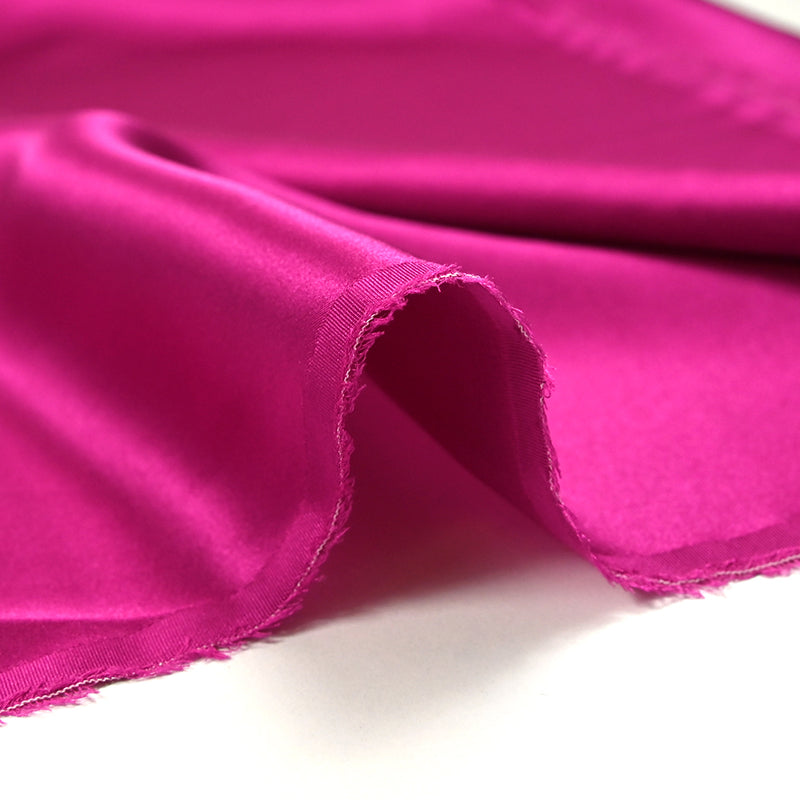 Silk satin 100% Magenta