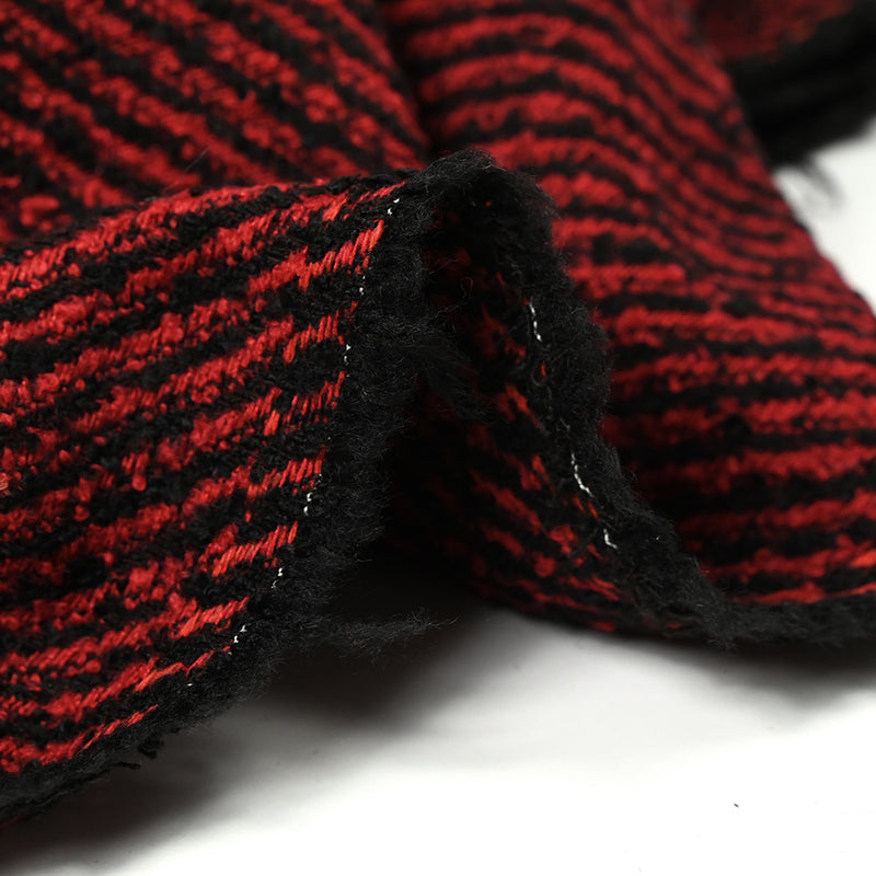 Red and black wool mixed wool