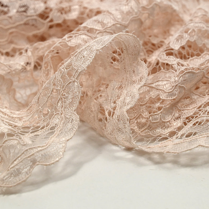 Festoned lace polyester nao flesh