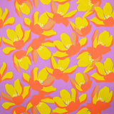 Satin de coton élasthanne fleurs orange fond violet