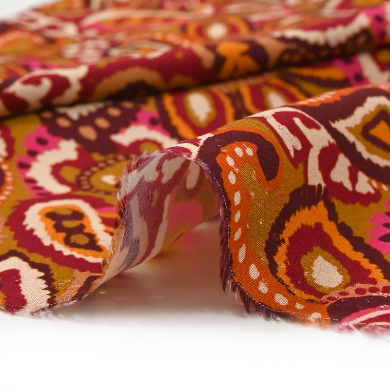 VISCOSA impresa de Paisley naranja y rosa