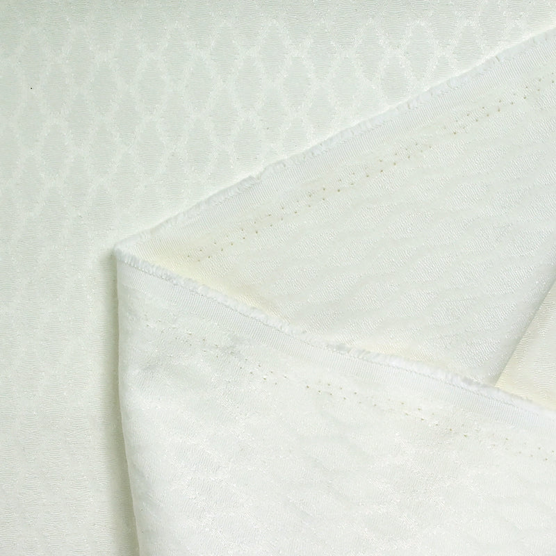 Cotton satin jacquard broken white elastane