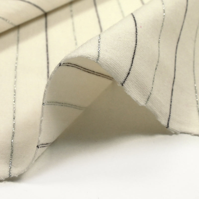 Jersey de algodón gris y rayas plateadas de fondo blanco roto