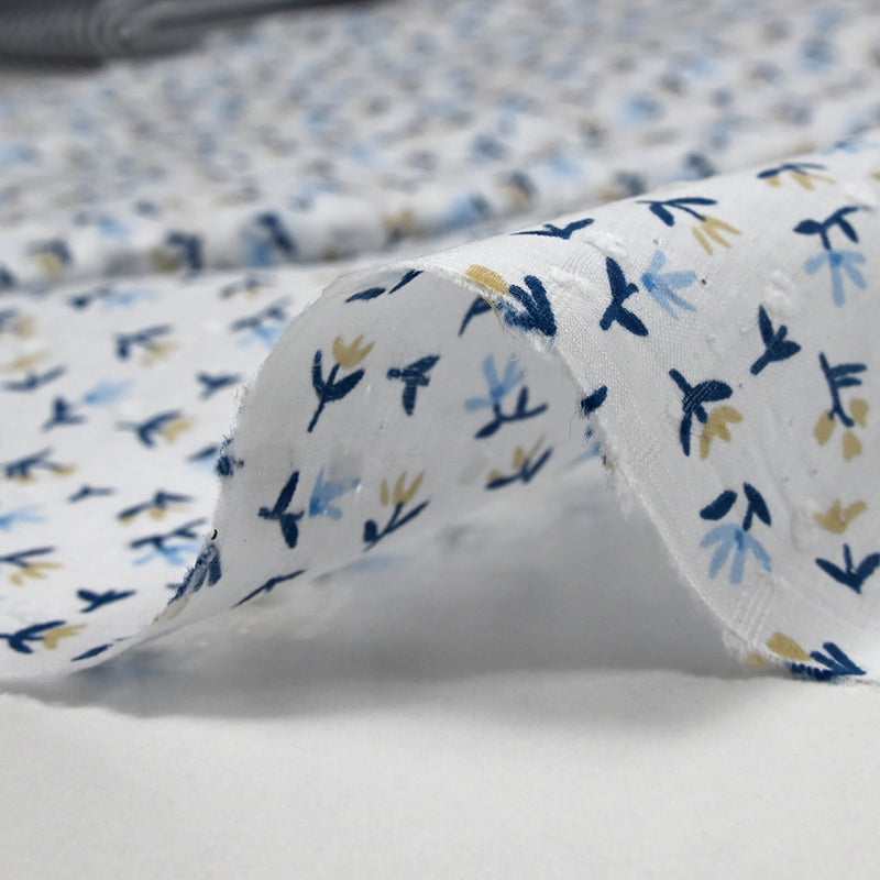 Plumetis printed cotton sail Small beige and blue flowers