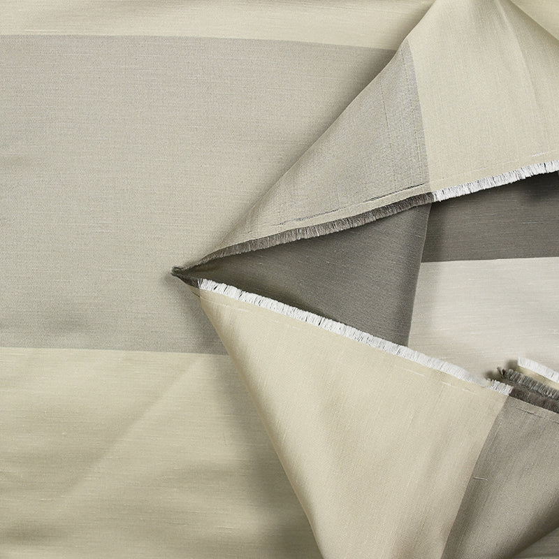 Double -fed polycoton satin with beige and taupe stripes