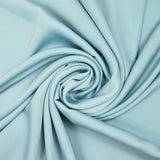 Satin de polyester léger bleu ciel