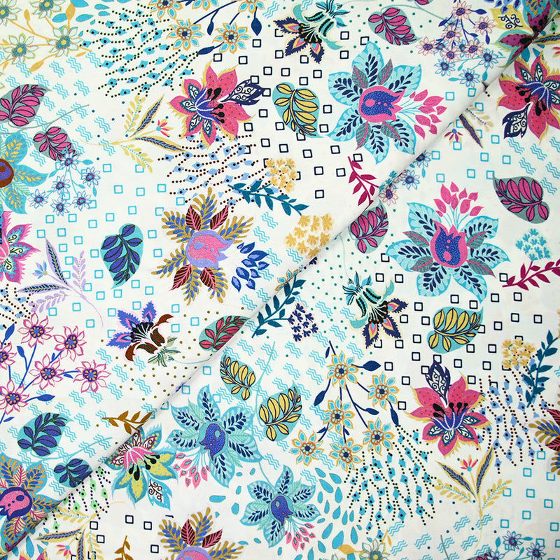 Viscose imprimée explosion florale turquoise fond blanc