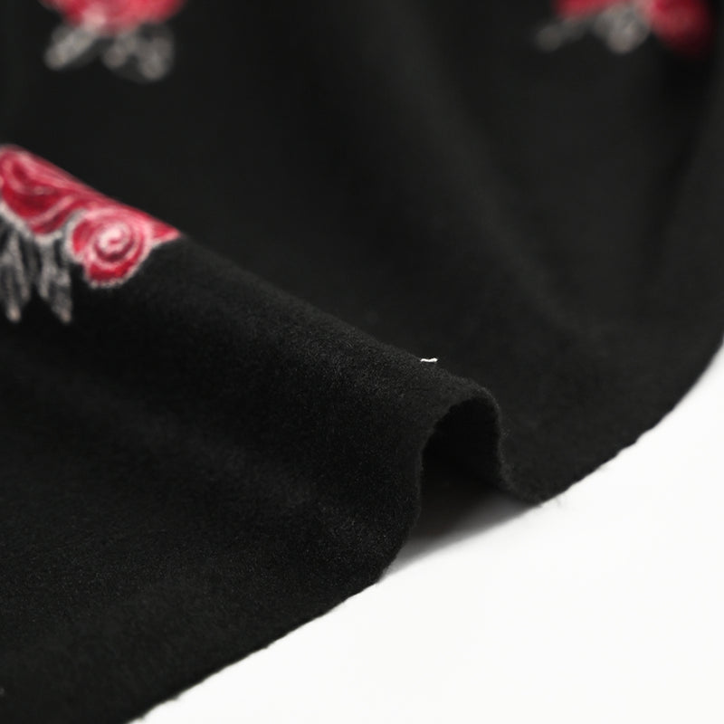Caban polyester rose rouge feutré fond noir