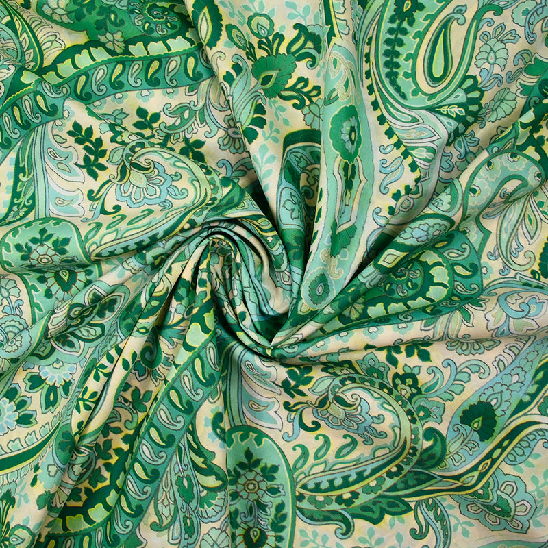 Polyester imprimé cachemire vert fond écru