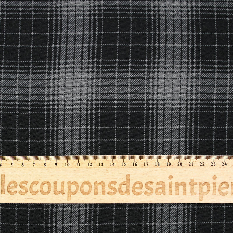 Viscose imprimée carreaux gris fond noir