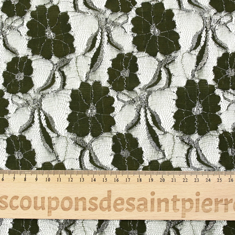 Dentelle polyester Martha métallisé argent fond kaki