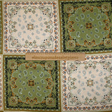 Satén de viscosa estampado paisley en color crudo y caqui cuadrado
