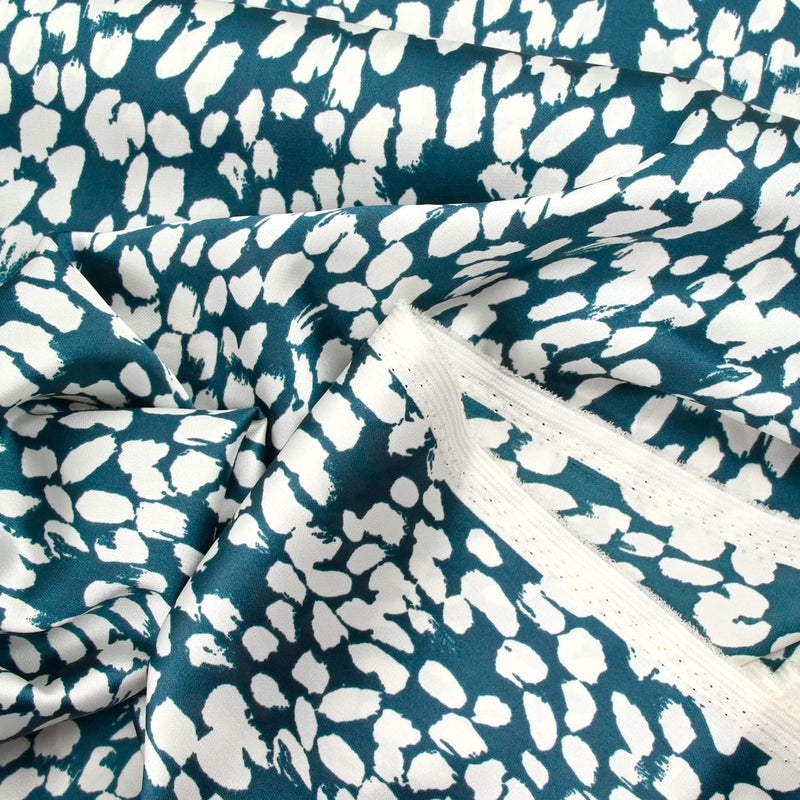 Satin polyester tache fond vert