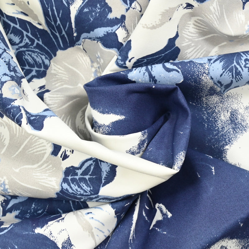 Gabardine de coton imprimée jungle bleu