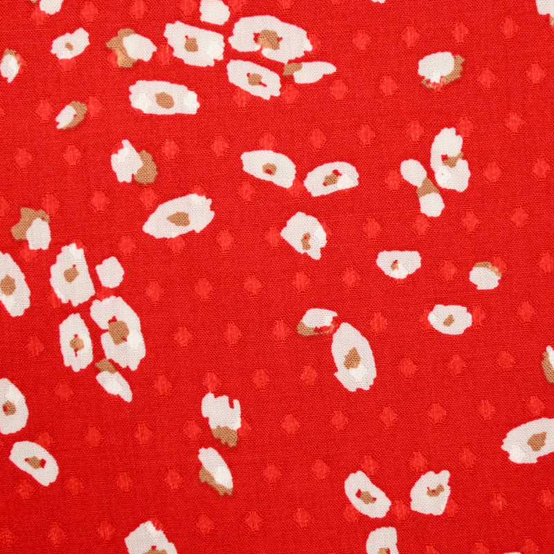 Viscose imprimée jacquard fleurs fond rouge