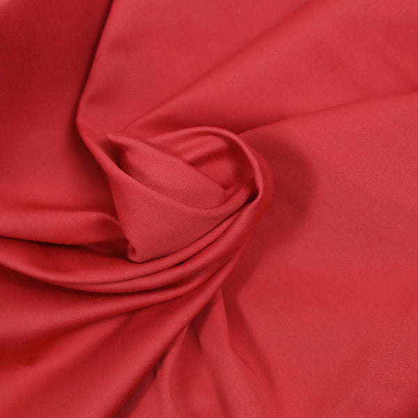 Satin de coton élasthanne rouge