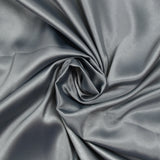Satin de polyester fin argent