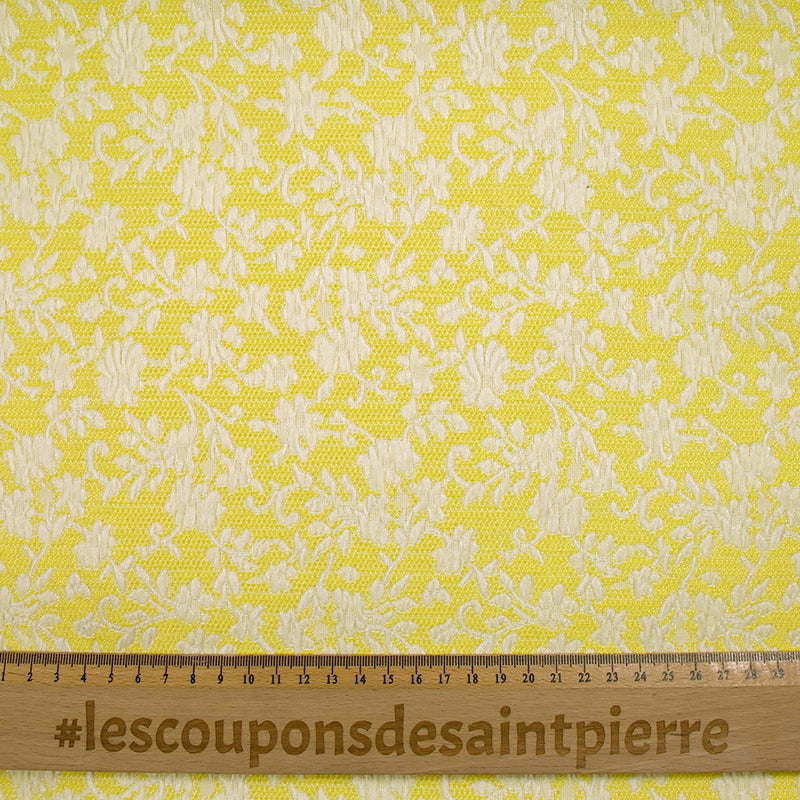 Jacquard de polycoton liaison de fleurs fond jaune