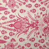 Viscose imprimée broderie d'Oaxaca fuchsia fond blanc cassé