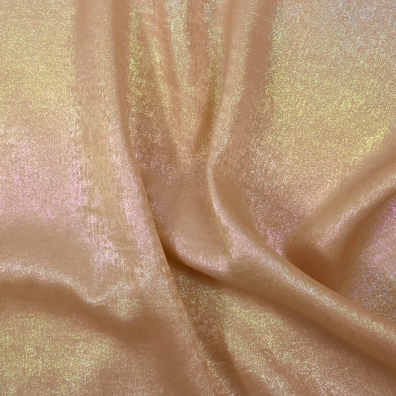 Crêpe satin irisé arc-en-ciel fond nude